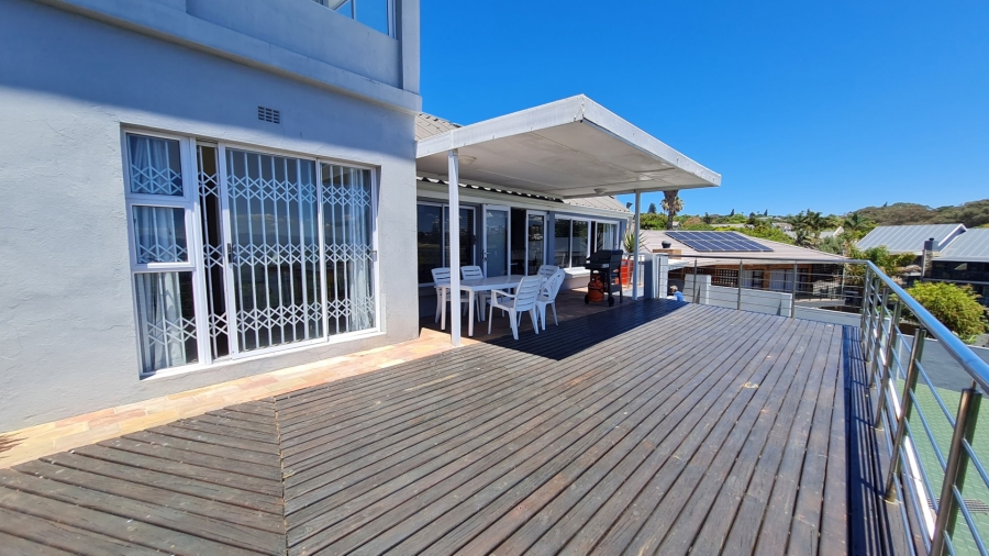 4 Bedroom Property for Sale in Linkside Western Cape